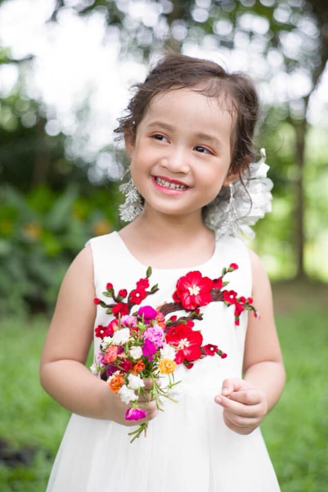 AF 135 - Nguyễn Anh Thư (2)
