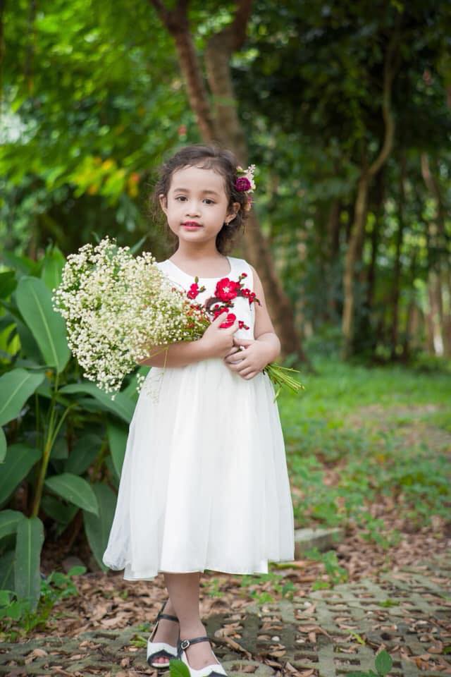 AF 135 - Nguyễn Anh Thư (4)